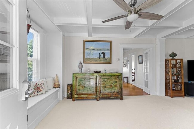 1042 Anthony Rd in Portsmouth, RI - Building Photo - Building Photo