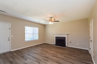 2287 Rambling Way in Lithonia, GA - Building Photo - Building Photo