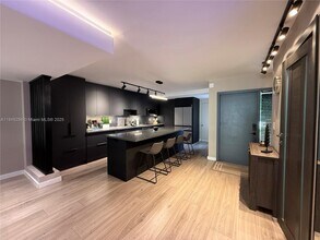 20554 NE 6th Ct in Miami, FL - Building Photo - Building Photo