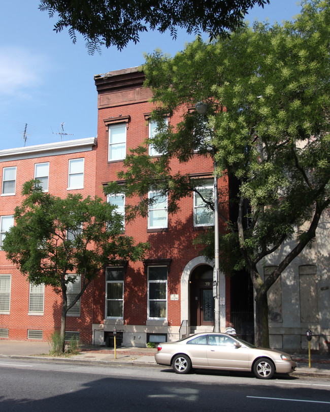 312 N Paca St in Baltimore, MD - Foto de edificio - Building Photo