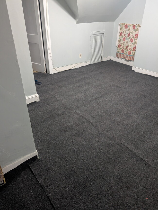 8755 125th St, Unit 2 in Richmond Hill, NY - Building Photo - Building Photo