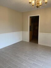 6932 S Knoxville Ave in Tulsa, OK - Building Photo - Building Photo