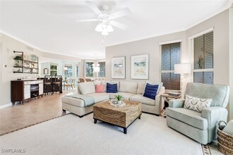 315 Dunes Blvd in Naples, FL - Building Photo - Building Photo