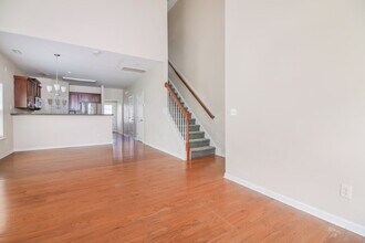 731 Hunters Ridge Dr in Fuquay Varina, NC - Foto de edificio - Building Photo