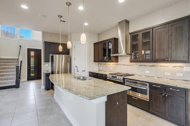 509 Baylee Love Ln E in Austin, TX - Building Photo - Building Photo