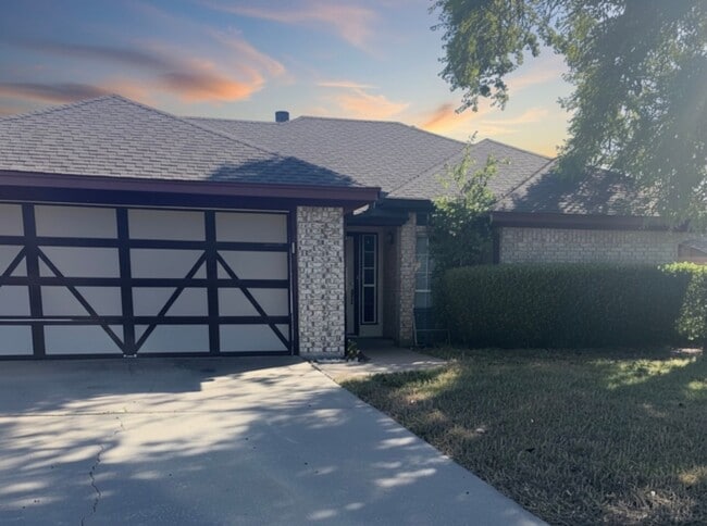 property at 4214 Bluestem Ln