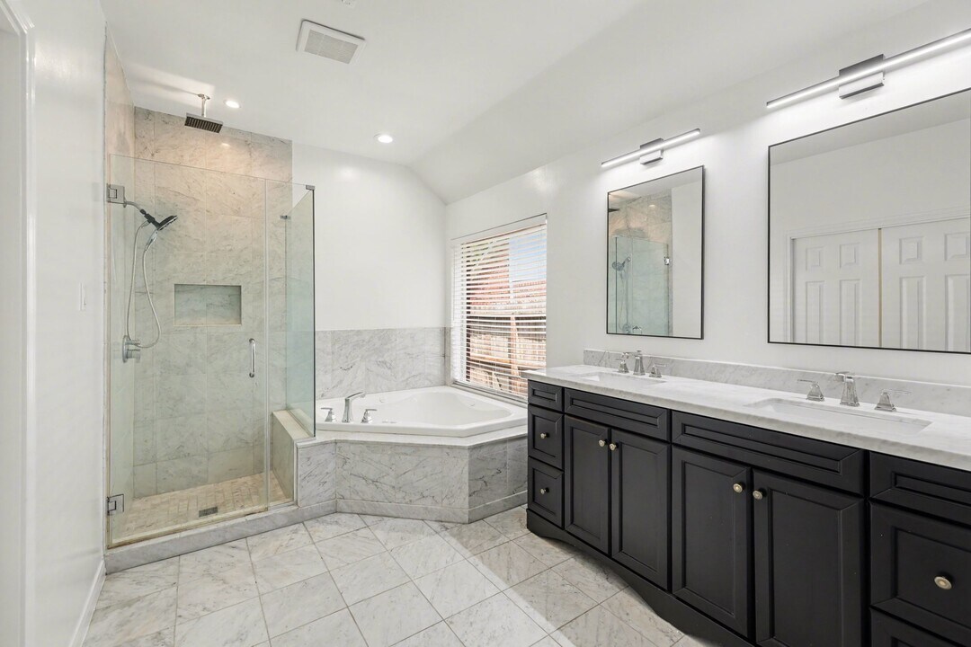 17907 Stoney Glade Ct in Houston, TX - Building Photo