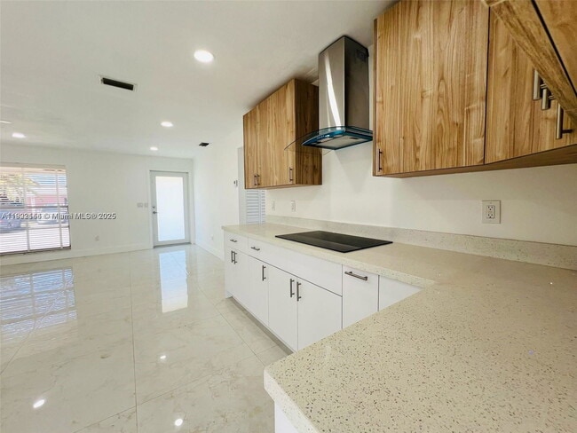 26045 SW 131st Ct in Homestead, FL - Building Photo - Building Photo