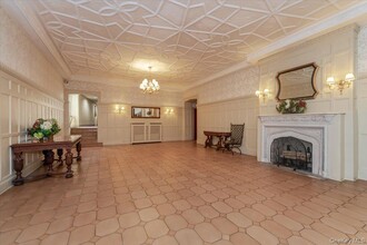 3875 Waldo Ave in Bronx, NY - Foto de edificio - Building Photo