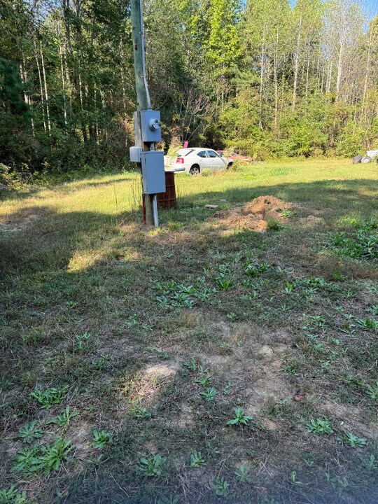 2888 Sandy Point Rd in Kinsale, VA - Building Photo
