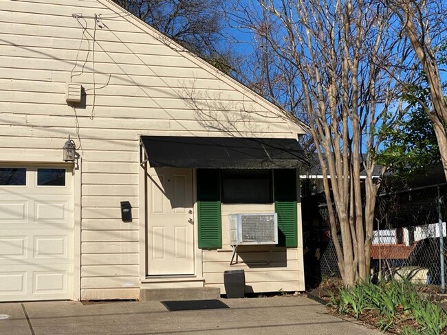 207 W Phillips St in Tyler, TX - Building Photo - Building Photo