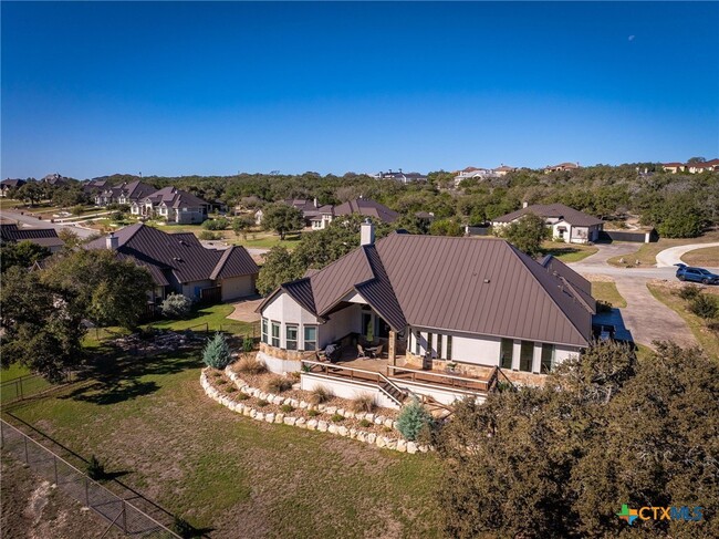 5760 High Forest Dr in New Braunfels, TX - Building Photo - Building Photo