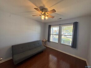 709 Oak Cove Ln NW in Madison, AL - Building Photo - Building Photo