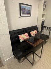 582 E 18th St in Hialeah, FL - Building Photo - Building Photo