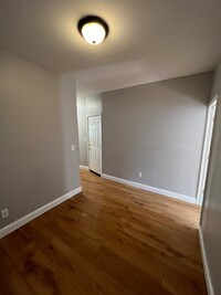 168 Woodlawn Ave, Unit 1 in Jersey City, NJ - Building Photo - Building Photo