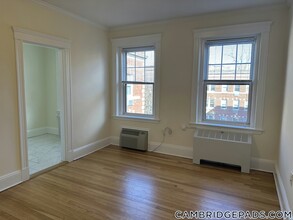 24 Chauncy St in Cambridge, MA - Building Photo - Building Photo