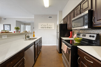 Western Station Apartments in Fort Worth, TX - Building Photo - Interior Photo