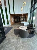1515 Commonwealth Ave, Unit 305 in Boston, MA - Building Photo