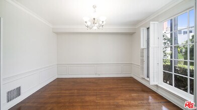 1284 S Beverly Glen Blvd in Los Angeles, CA - Building Photo - Building Photo