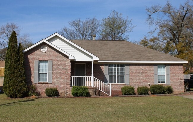 property at 236 Magnolia Dr