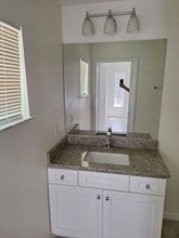 4613 29th St SW in Lehigh Acres, FL - Foto de edificio - Building Photo