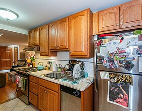 41 Charles St, Unit 4 in Boston, MA - Building Photo - Building Photo