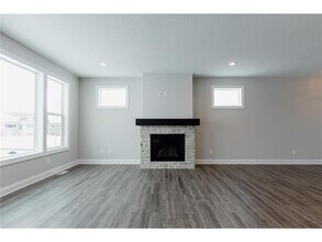 10268 Arrowwood Path in Woodbury, MN - Building Photo - Building Photo