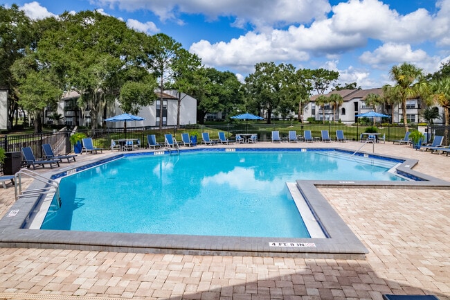 The Oasis at Wekiva in Apopka, FL - Foto de edificio - Building Photo