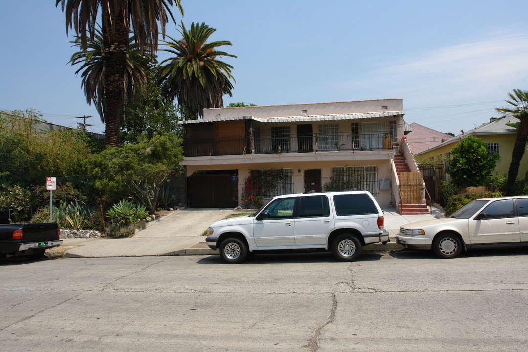 2519 W 4th St in Los Angeles, CA - Building Photo