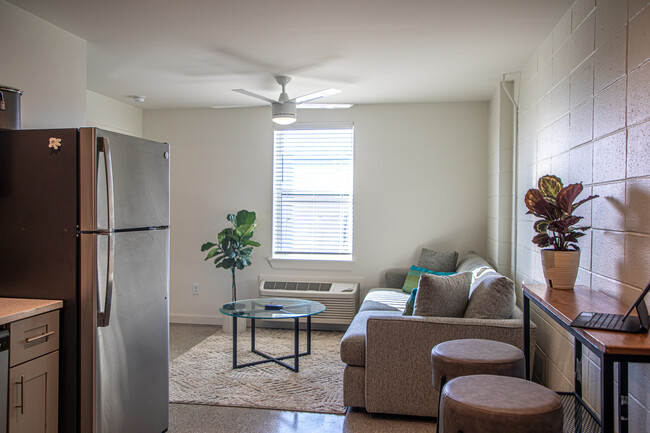 Studio Arms Apartments in Jefferson, LA - Foto de edificio - Building Photo