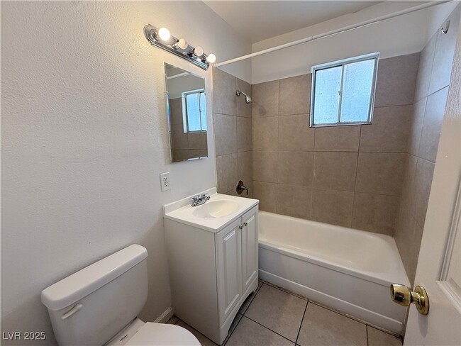 property at 1908 Rexford Dr