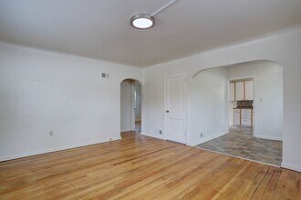 1902 Washington Ave in Golden, CO - Building Photo - Building Photo