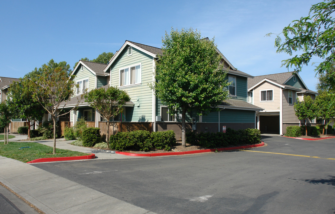 The Gardens in Rohnert Park, CA - Building Photo