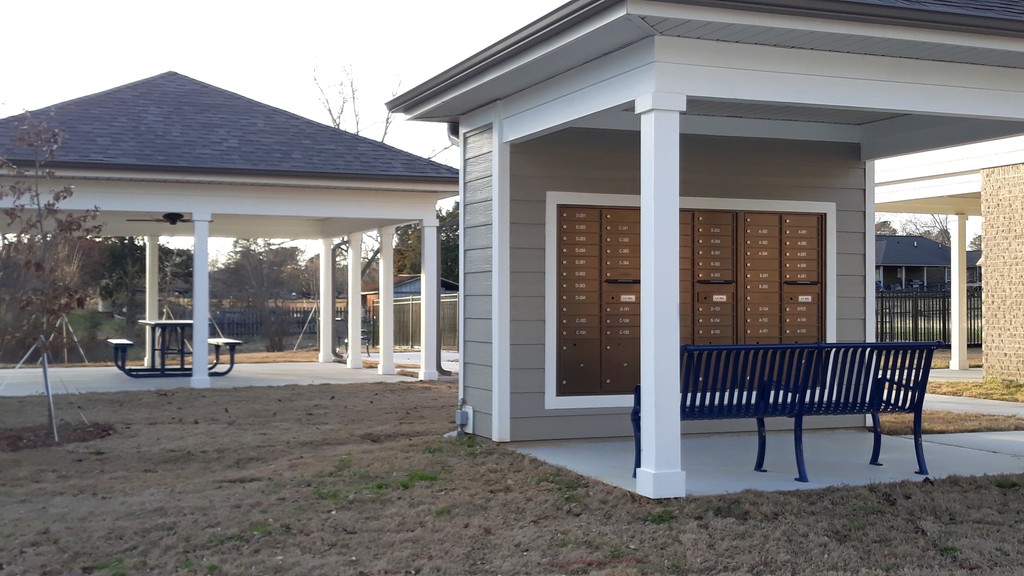 Rivers Edge Apartments in Hartselle, AL