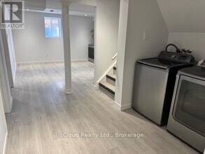 28 Tianalee Crescent in Brampton, ON - Building Photo - Building Photo