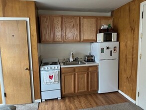 1931 E 1st St, Unit 2 in Duluth, MN - Building Photo - Building Photo
