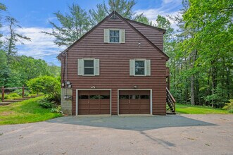 108 Monson Rd in Stafford, CT - Building Photo - Building Photo