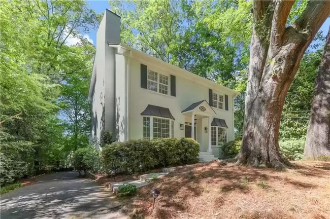 3346 Mathieson Dr NE in Atlanta, GA - Foto de edificio - Building Photo