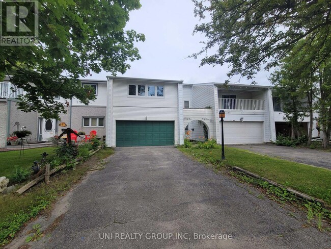 45 Grady Crescent