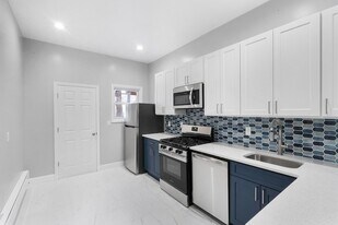 2769 John F. Kennedy Blvd in Jersey City, NJ - Building Photo