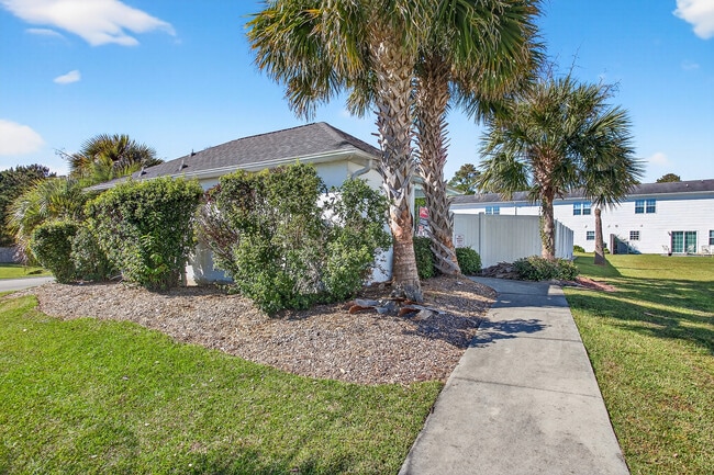 177 Kelly Cir in Hubert, NC - Building Photo - Building Photo