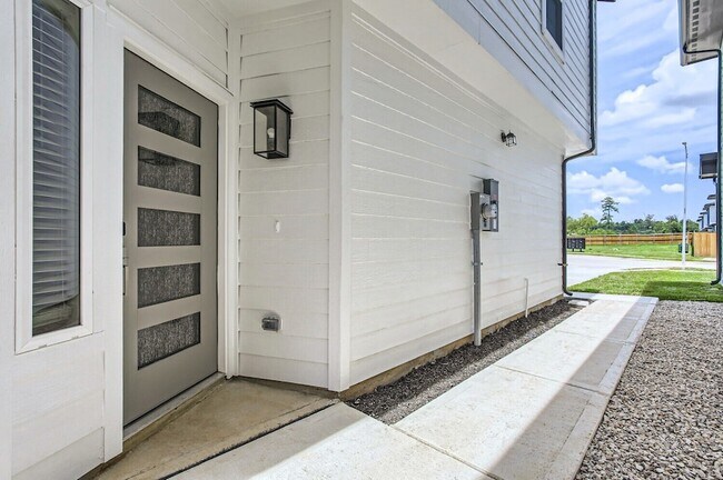 6455 Pne Hts Dr in Magnolia, TX - Building Photo - Building Photo