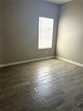 11 Delaware St in Alton, TX - Building Photo - Building Photo
