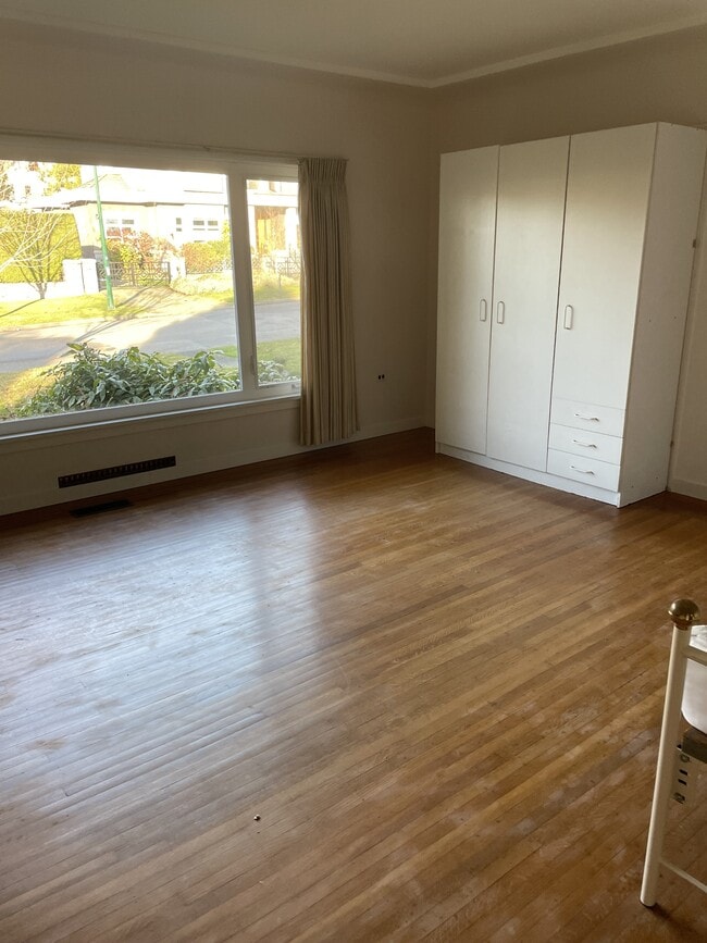 property at 1842 W 63rd Ave