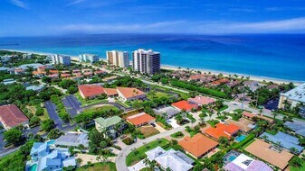 390 N Juno Ln in Juno Beach, FL - Building Photo