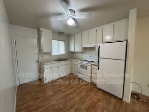 8270 Lancaster Dr in Cotati, CA - Building Photo - Building Photo
