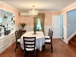 82 Hillside Ave in Manhasset, NY - Building Photo - Building Photo