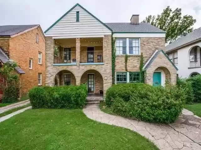 property at 5804 Goodwin Ave