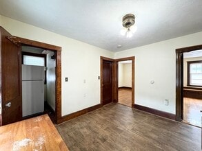 14 Grossman St in Quincy, MA - Building Photo - Building Photo