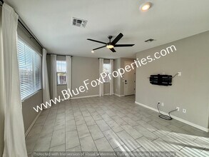 1048 E Descent St in Tucson, AZ - Building Photo - Building Photo